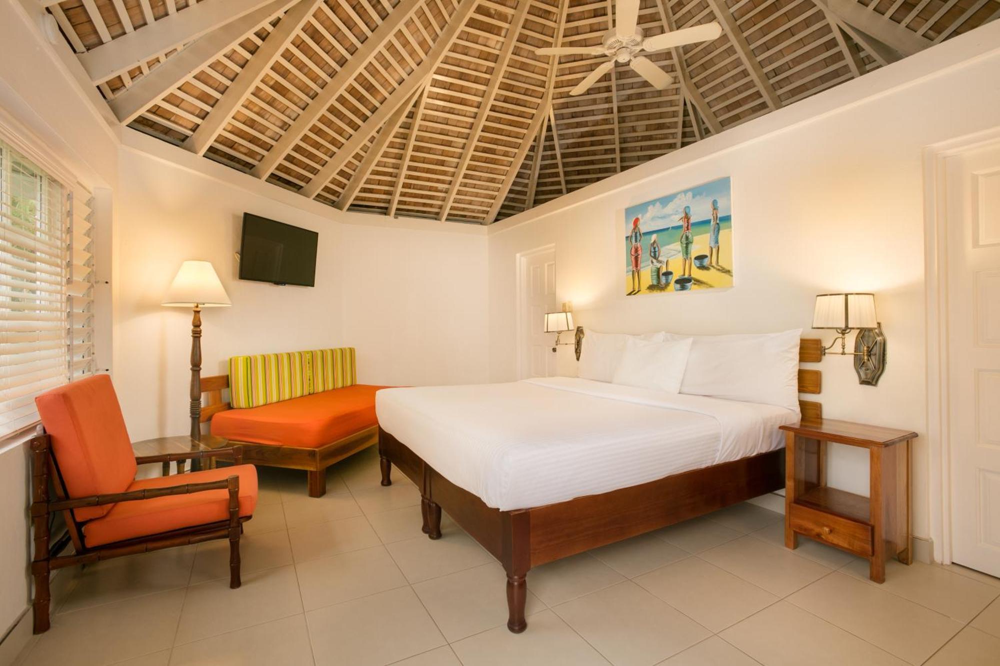 Decameron Club Caribbean Runaway Bay, Ramada Resort 3*