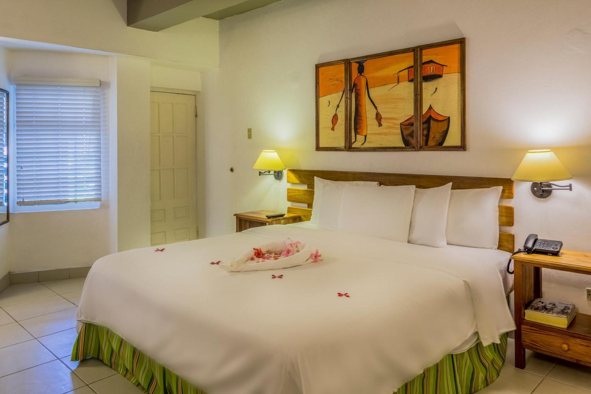 Decameron Club Caribbean Runaway Bay, Ramada 3*