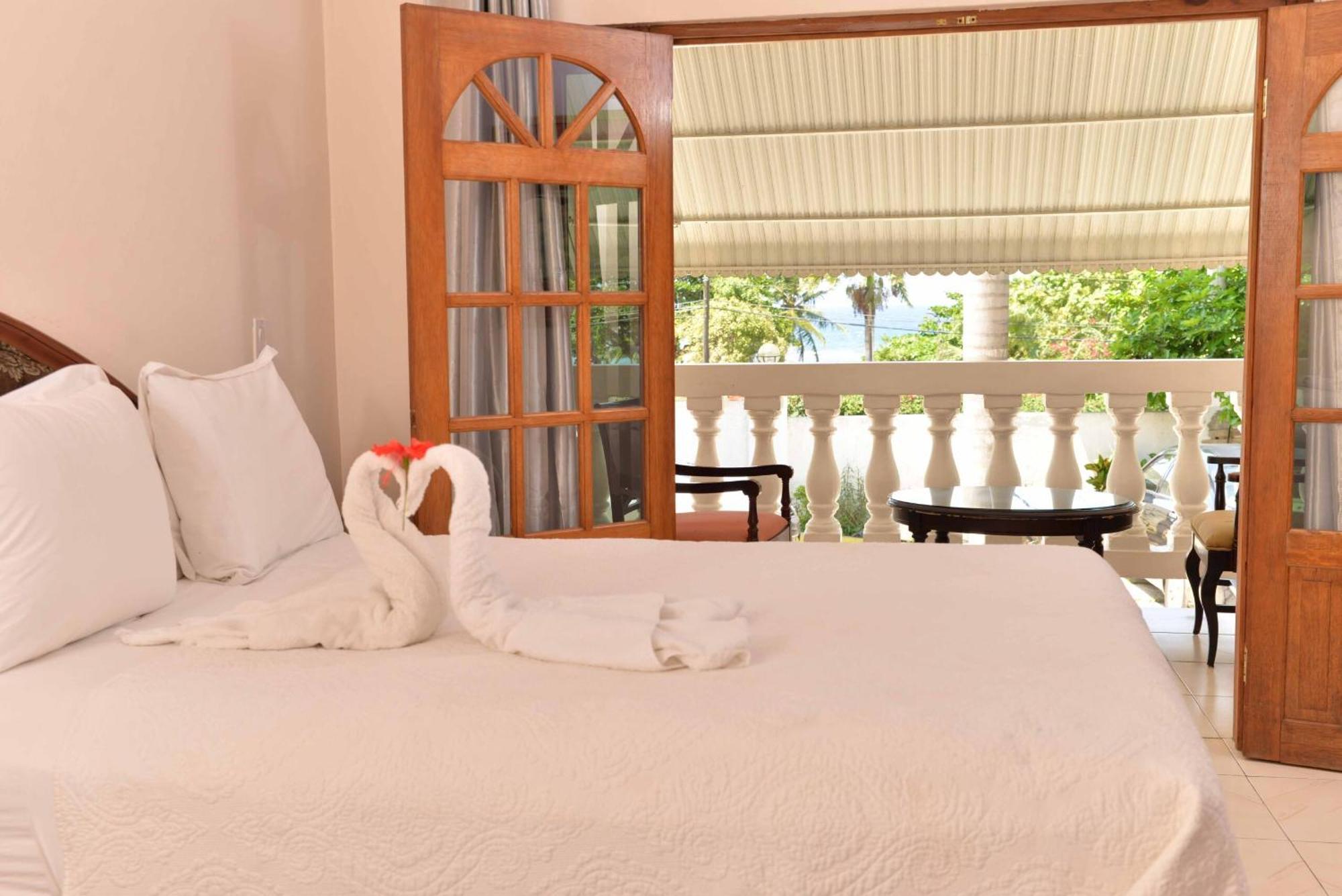 Chateau Margarita Ja Guest house Montego Bay