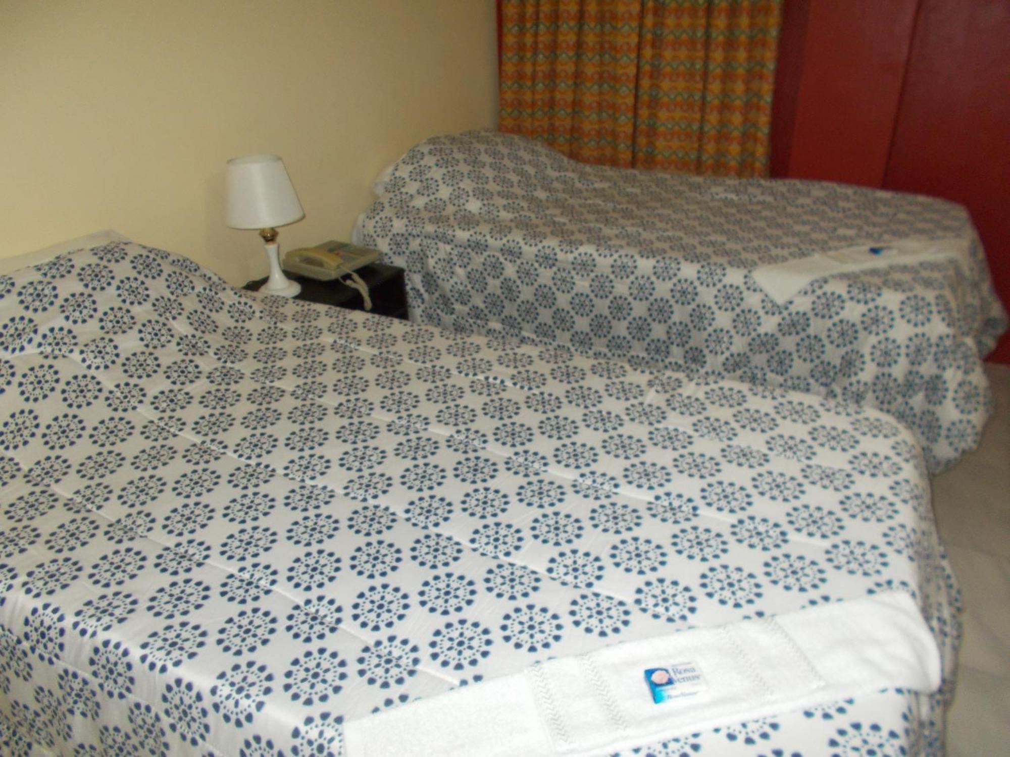 Bed & Breakfast Pogas Limited *