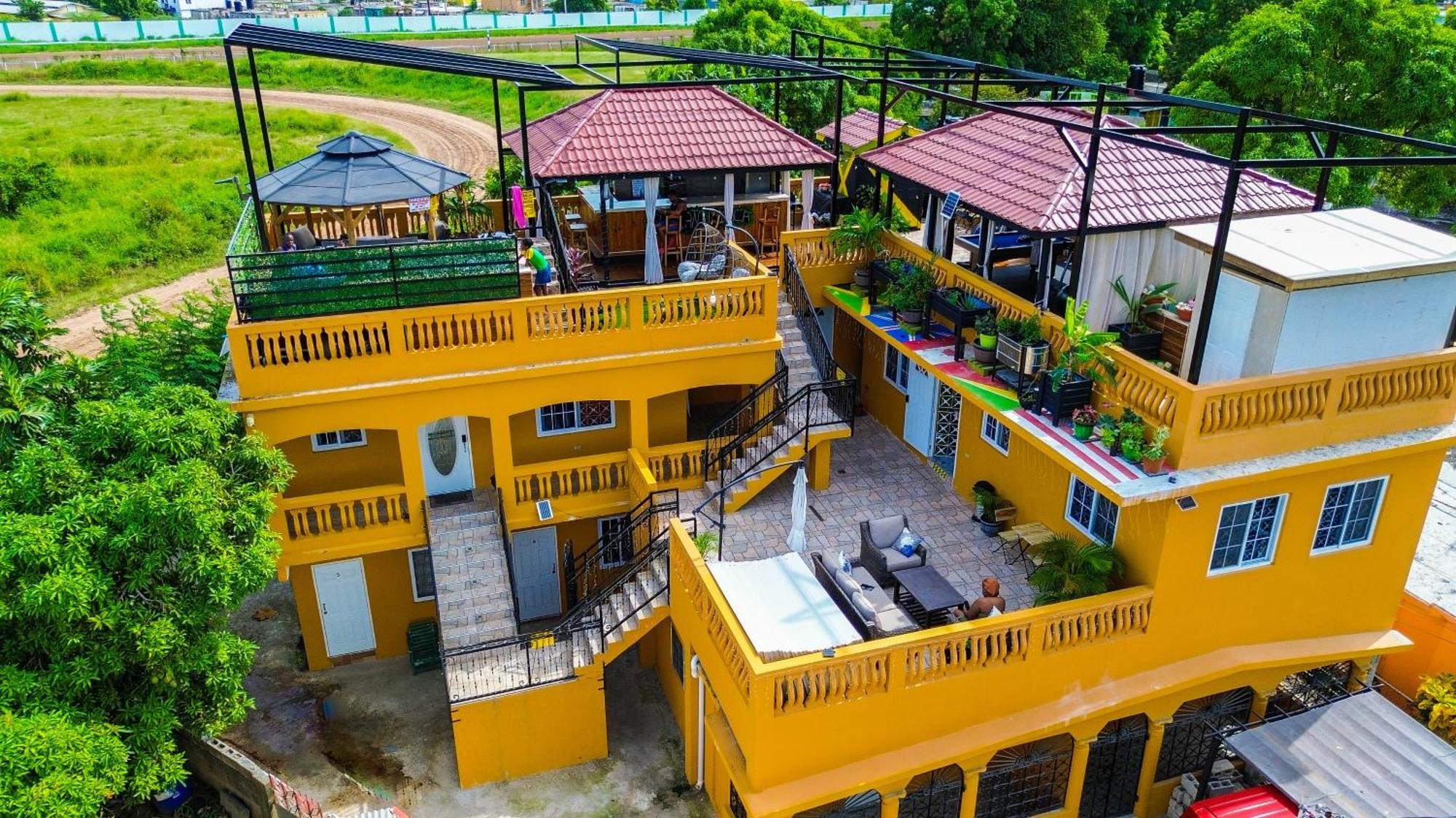 Guest house Sunlandvilla *