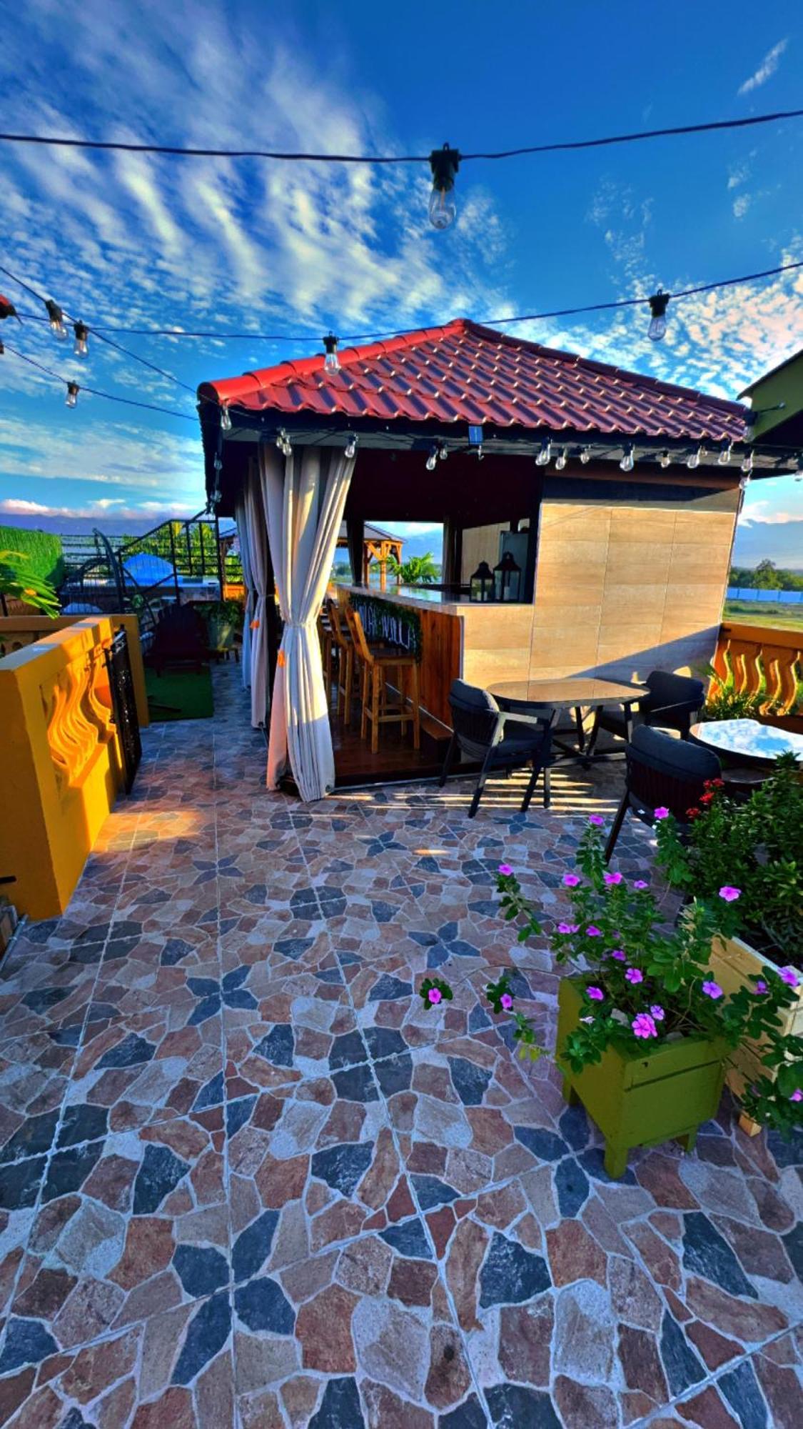 Sunlandvilla Guest house *