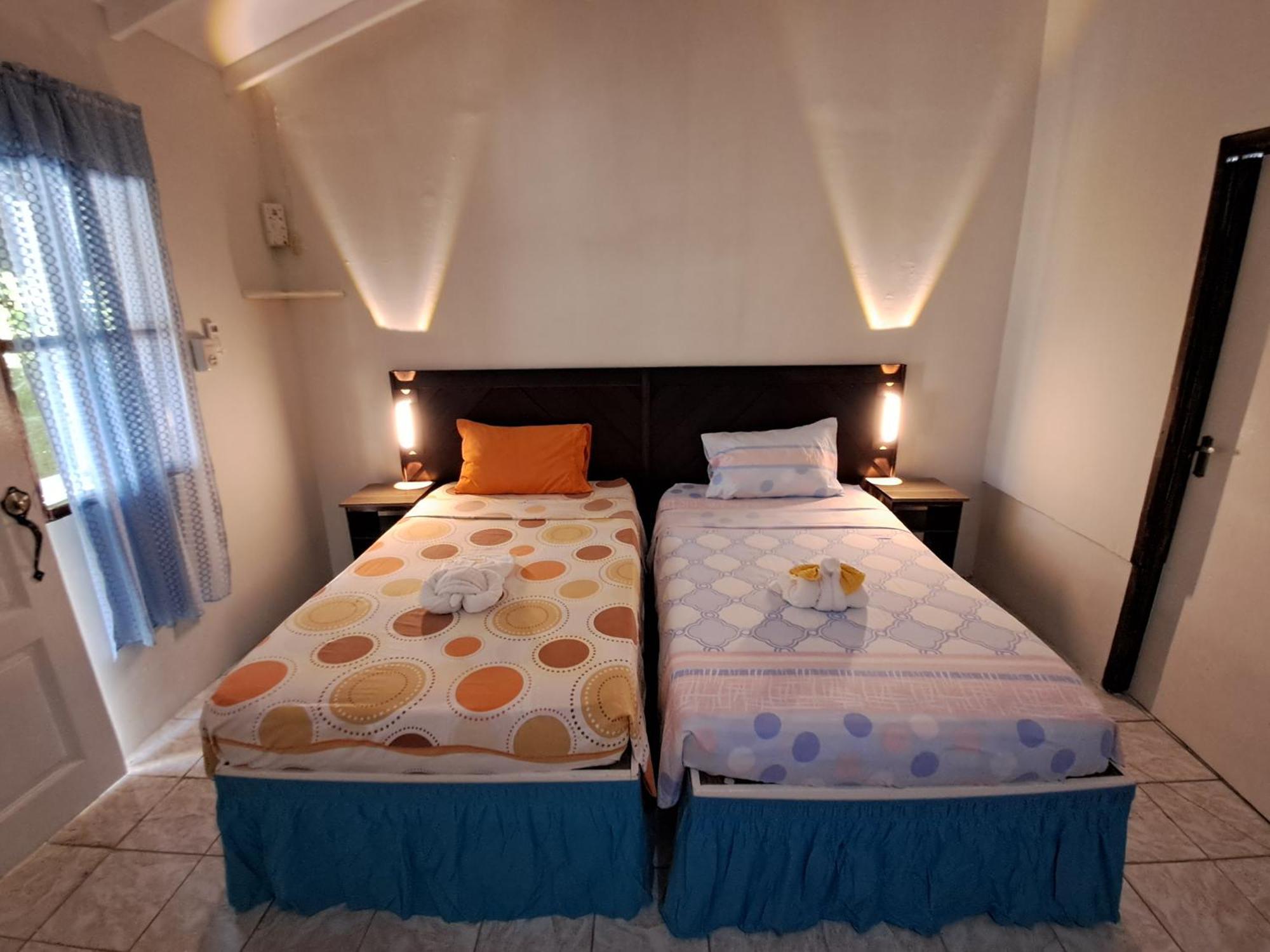Mom's Place 4* Negril