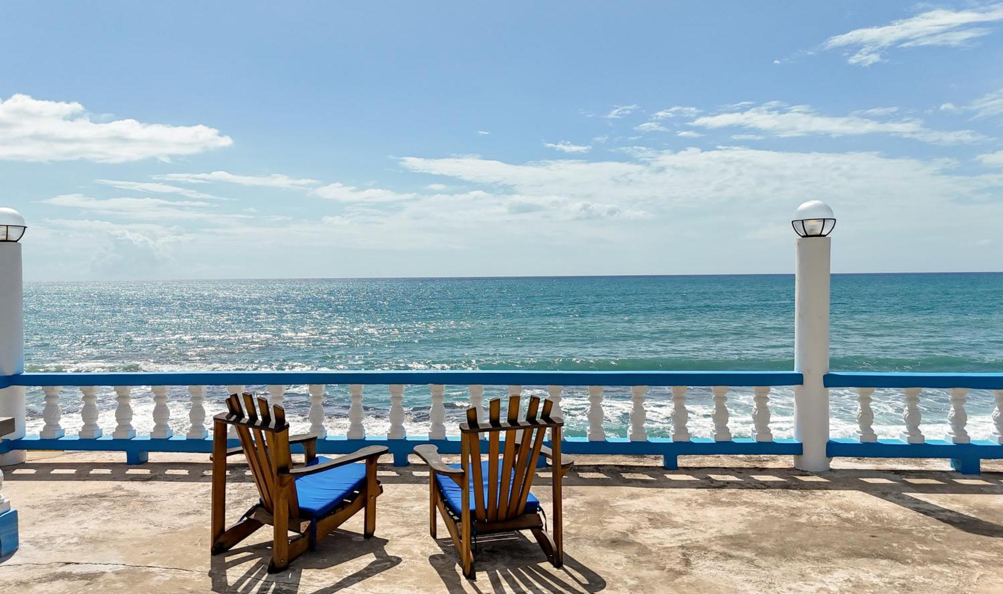 Beyond Sunset & Bed & Breakfast