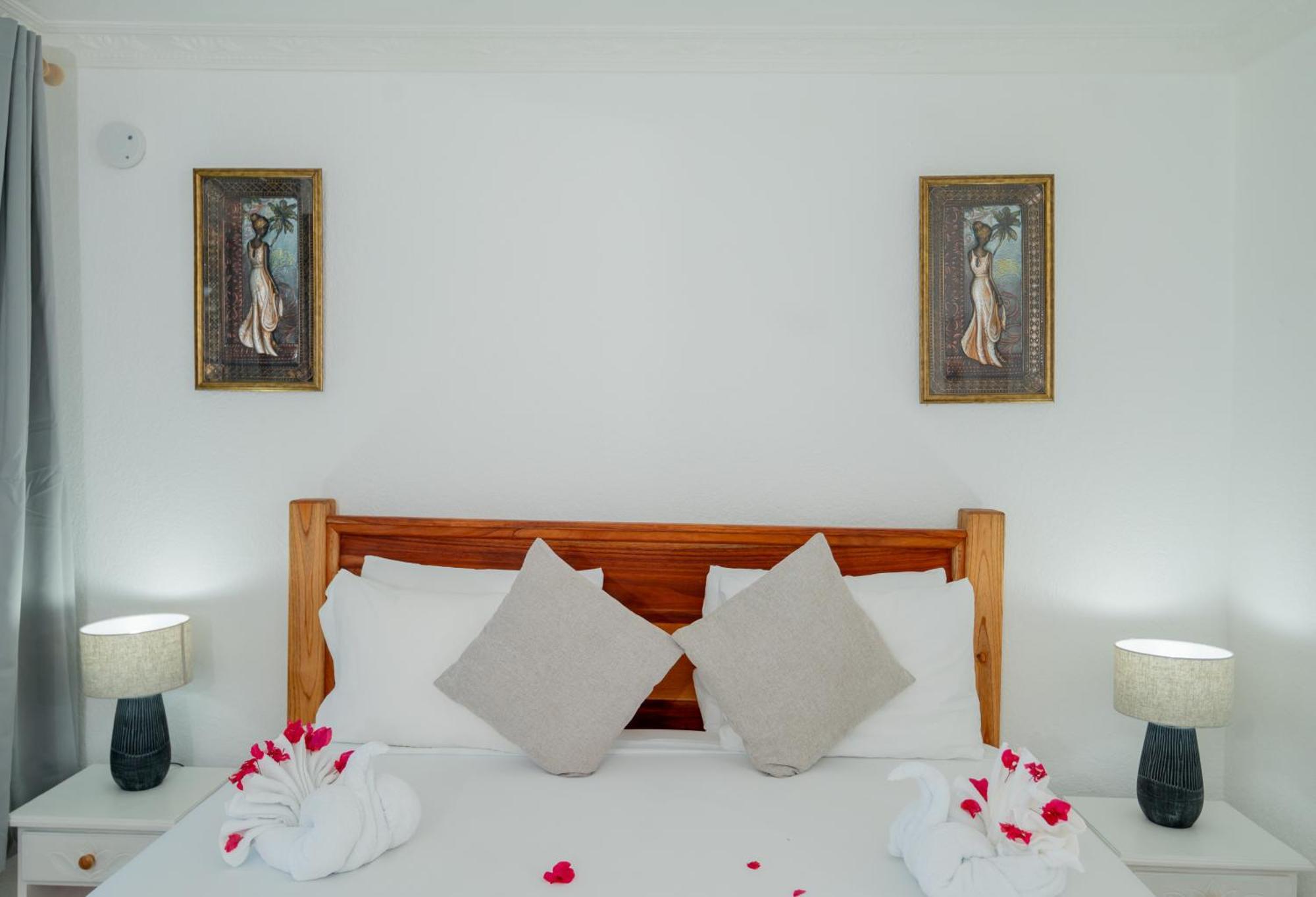 Bed & Breakfast Beyond Sunset & 4*
