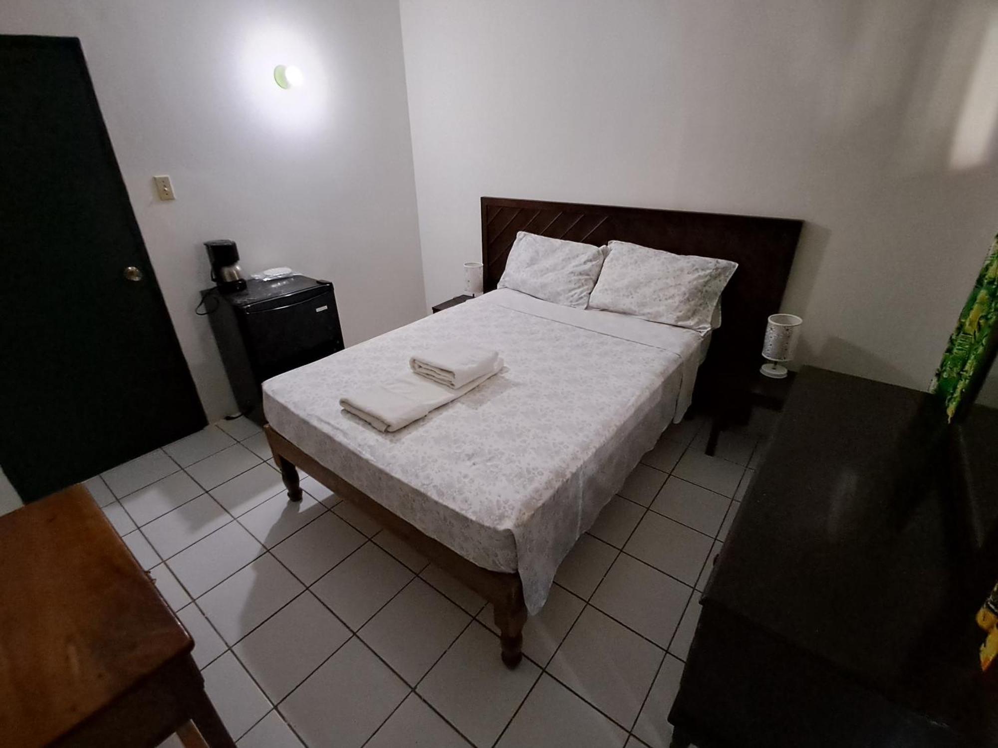 Mom's Place 4*