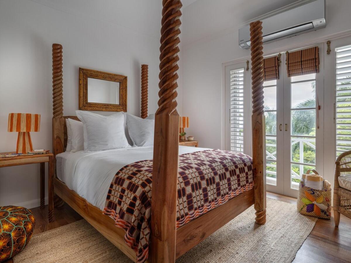 Villa Jamille - Stunningly Designed With Pool, Sauna, & Ocean Views *