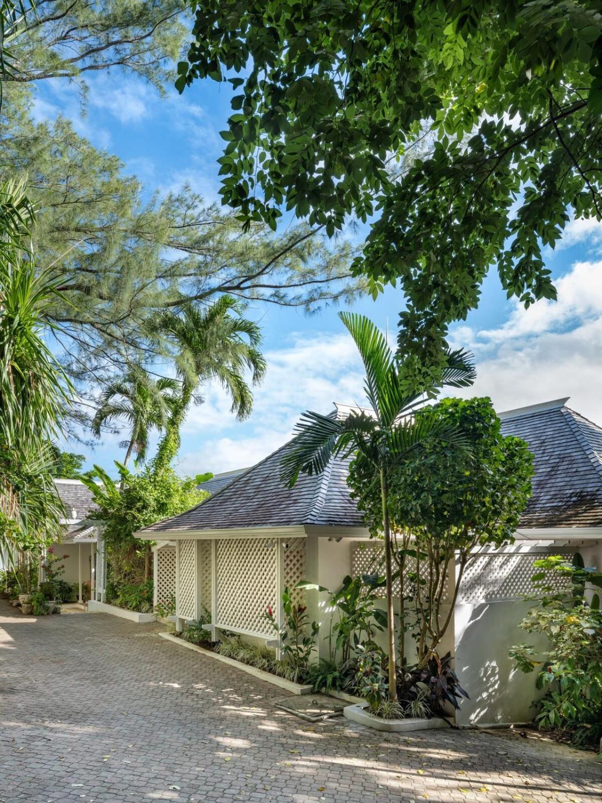 Jamille - Stunningly Designed With Pool, Sauna, & Ocean Views Port Antonio