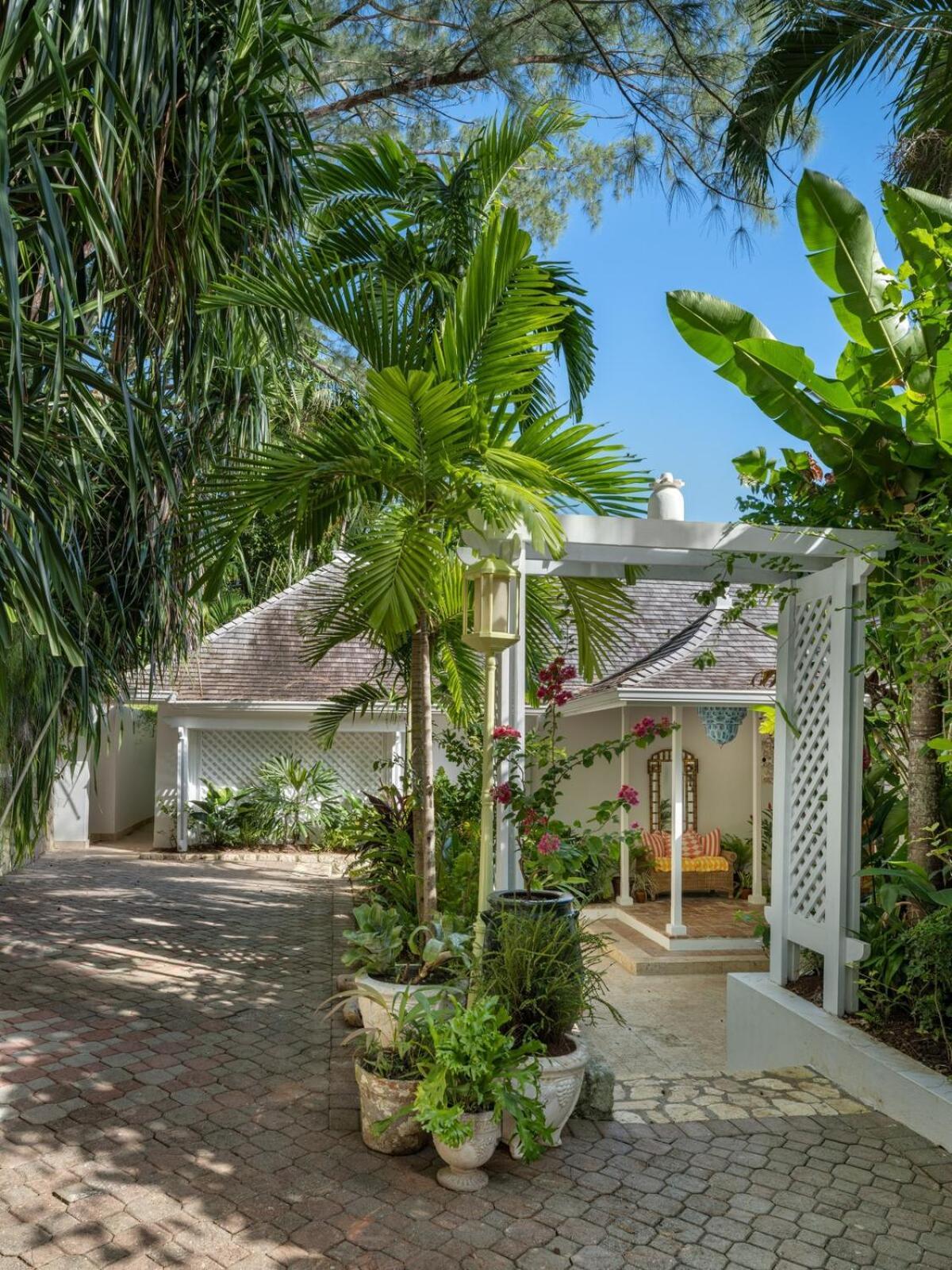 Villa Jamille - Stunningly Designed With Pool, Sauna, & Ocean Views Port Antonio