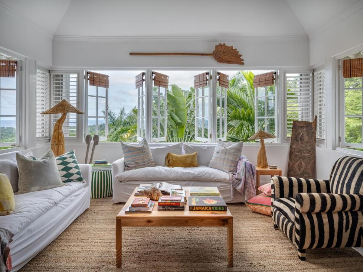 Jamille - Stunningly Designed With Pool, Sauna, & Ocean Views * Port Antonio