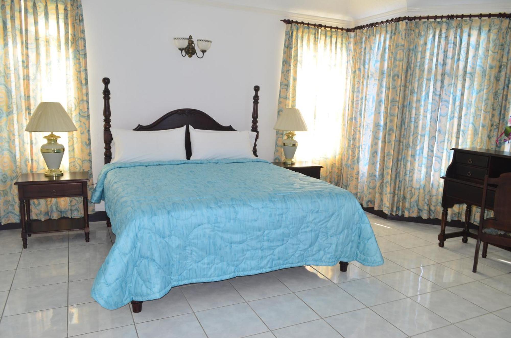 Bed & Breakfast Pink Rock Ocho Rios