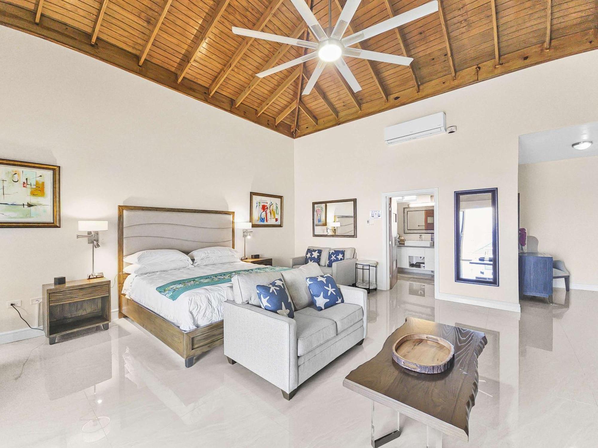 Inn Hospitality Expert Bts 4 - Pool & Bar Montego Bay