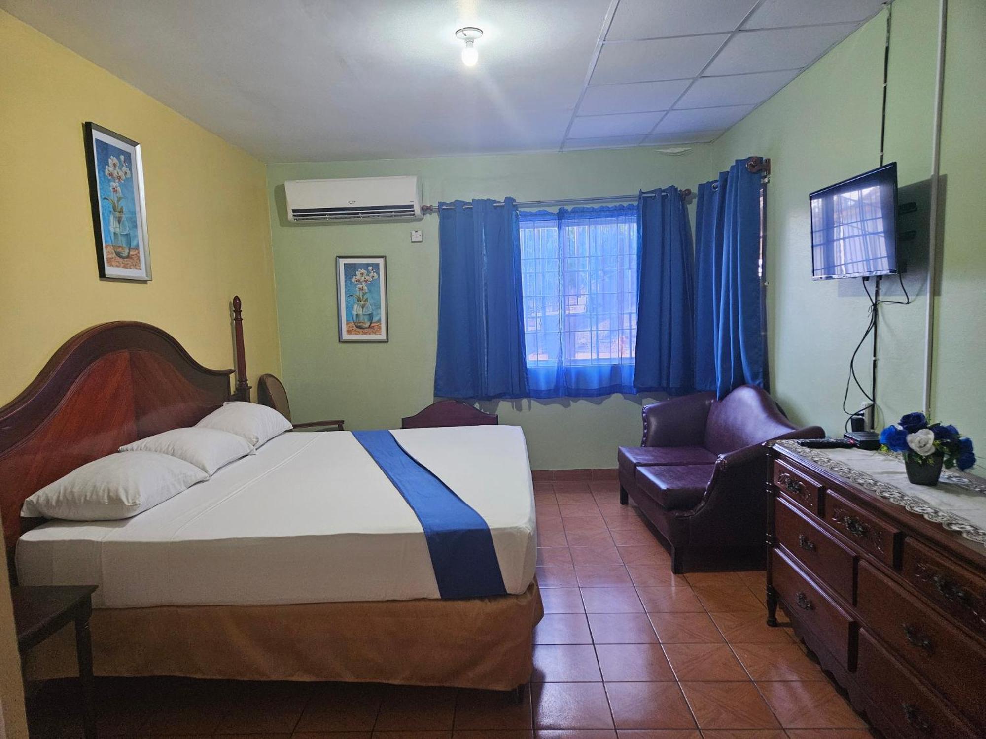 Palm Bay & Restaurant Casa de hóspedes Montego Bay