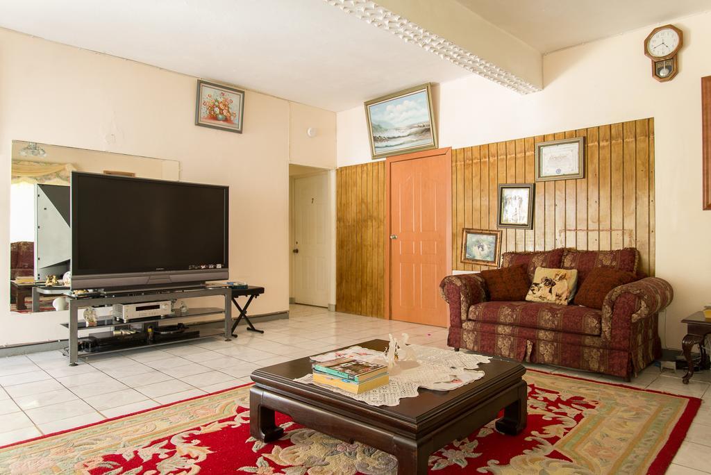 Chateau Margarite Bed And Breakfast 3* Montego Bay