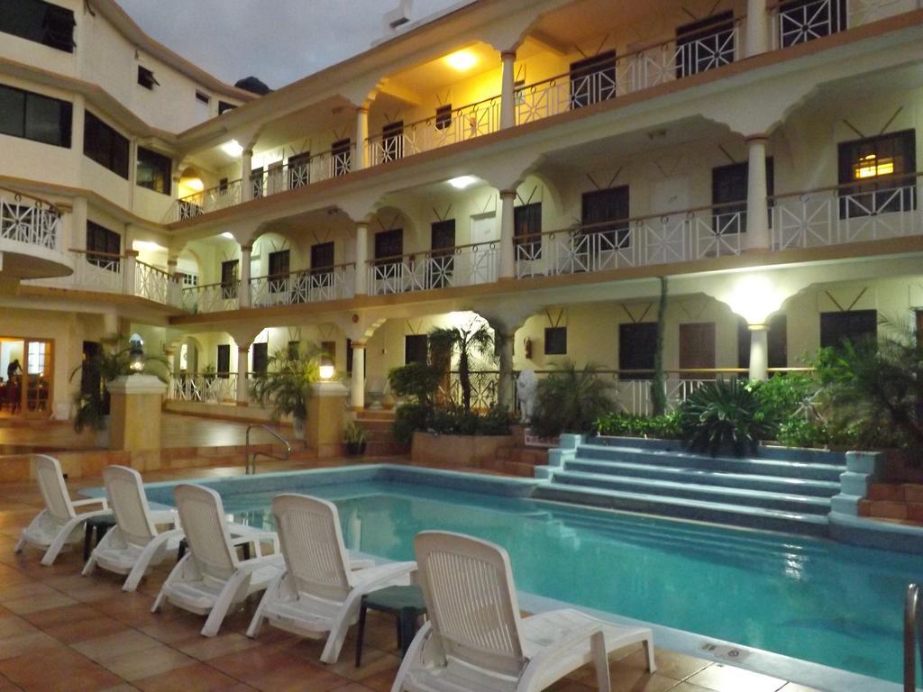 Hotel Grandiosa 2*