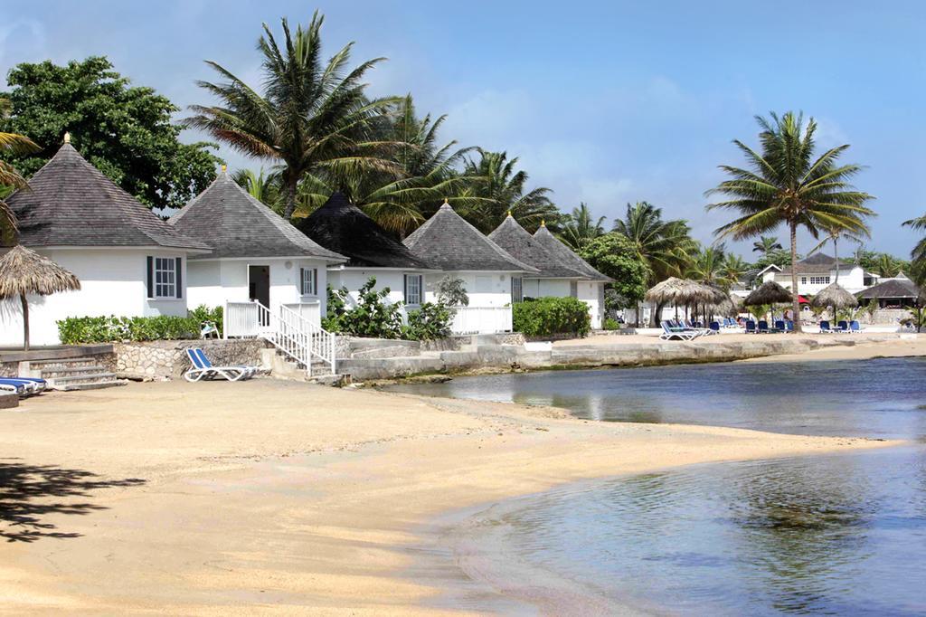 Decameron Club Caribbean Runaway Bay, Ramada Runaway Bay