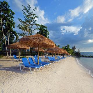 The Oasis At Sunset 4* Montego Bay