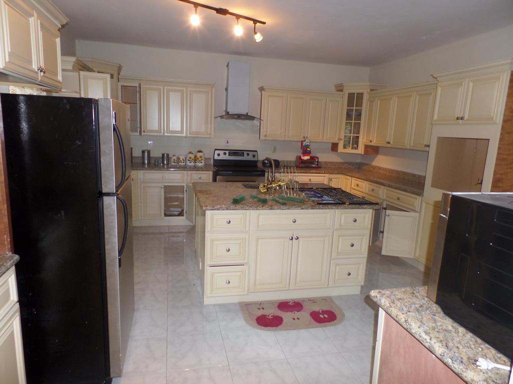 The Royal Kensington 4 Villa Montego Bay