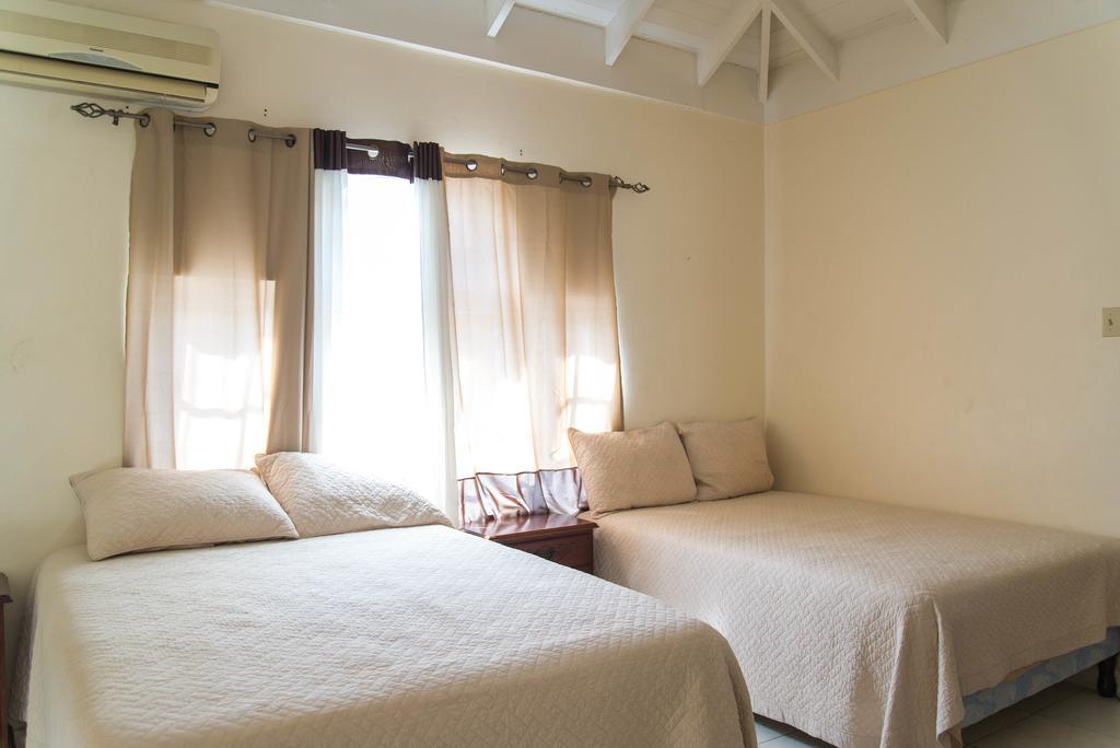 Villa Hatfield South *
