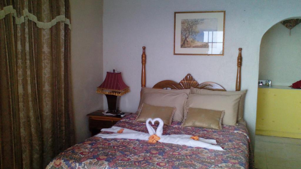 Ocean Breeze Hotel