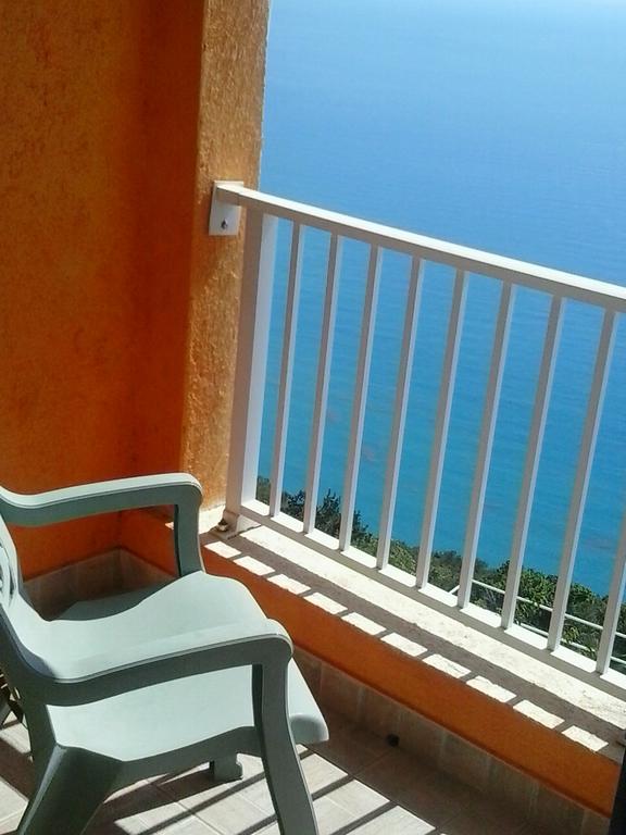 Hotel Ocean Breeze