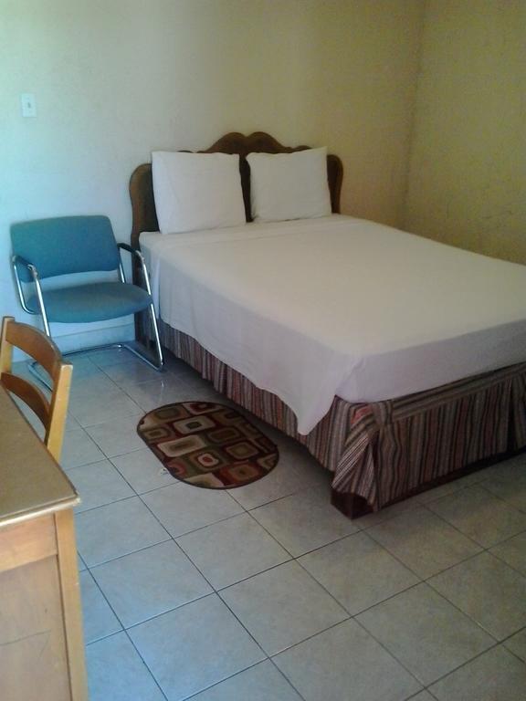 Hotel Ocean Breeze 3*