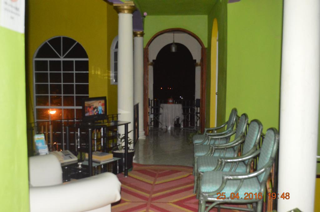 Guest house Casa De Fe 3*