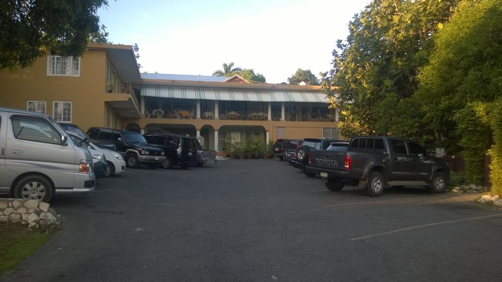 Casa de hóspedes Palm Bay & Restaurant