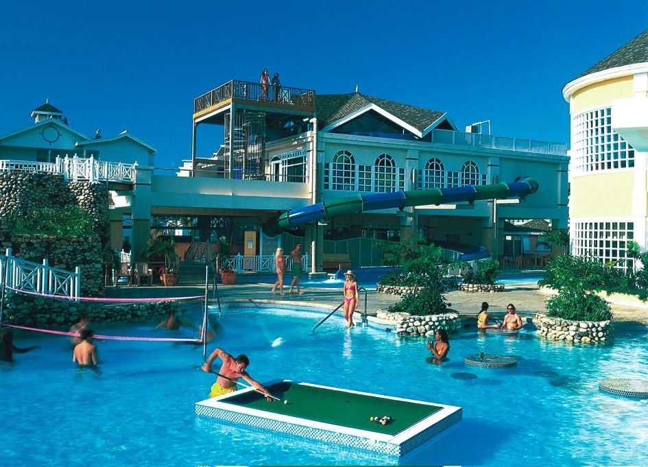 Resort Decameron Club Caribbean Runaway Bay, Ramada Runaway Bay