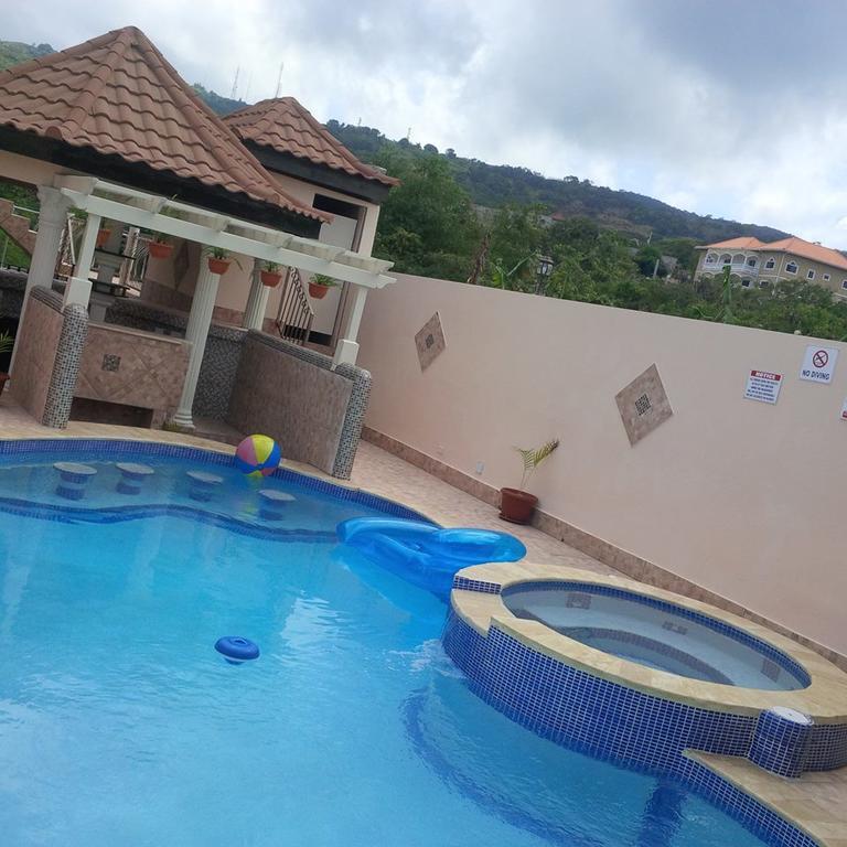 Pinnacle View Estate Micaila Montego Bay