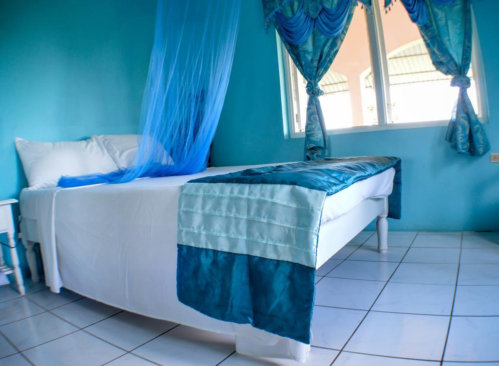 Gasthof Ackee Tree Sea View *