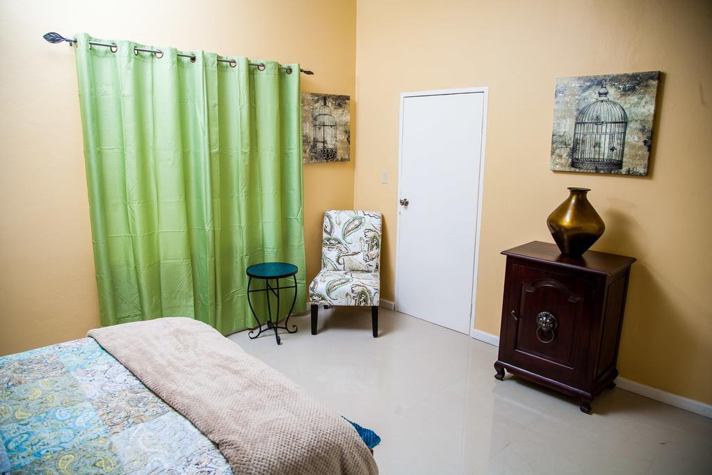Sky View Guest Apartments Irish Town