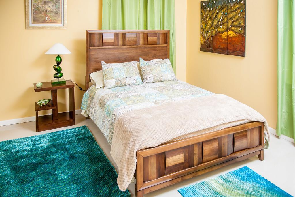 Sky View Guest Apartments Aparthotel Irish Town