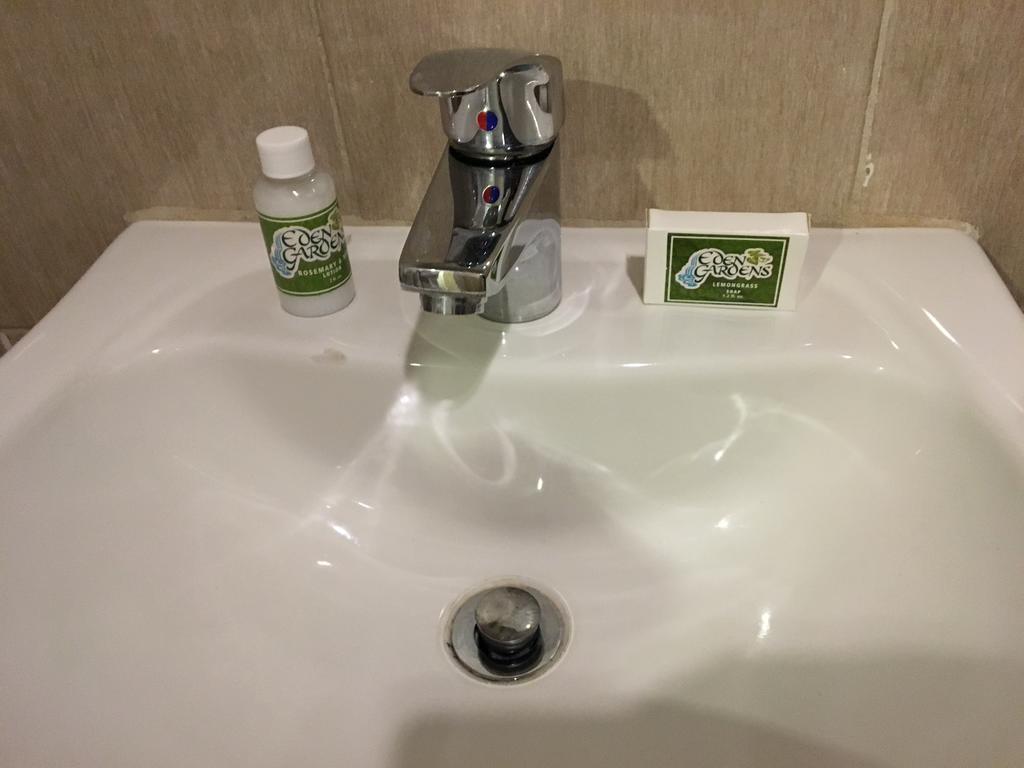 Eden Gardens Wellness & 4* Kingston