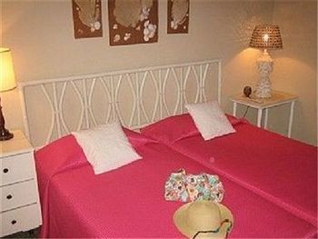 Hotel Paradise Lacosta 3*