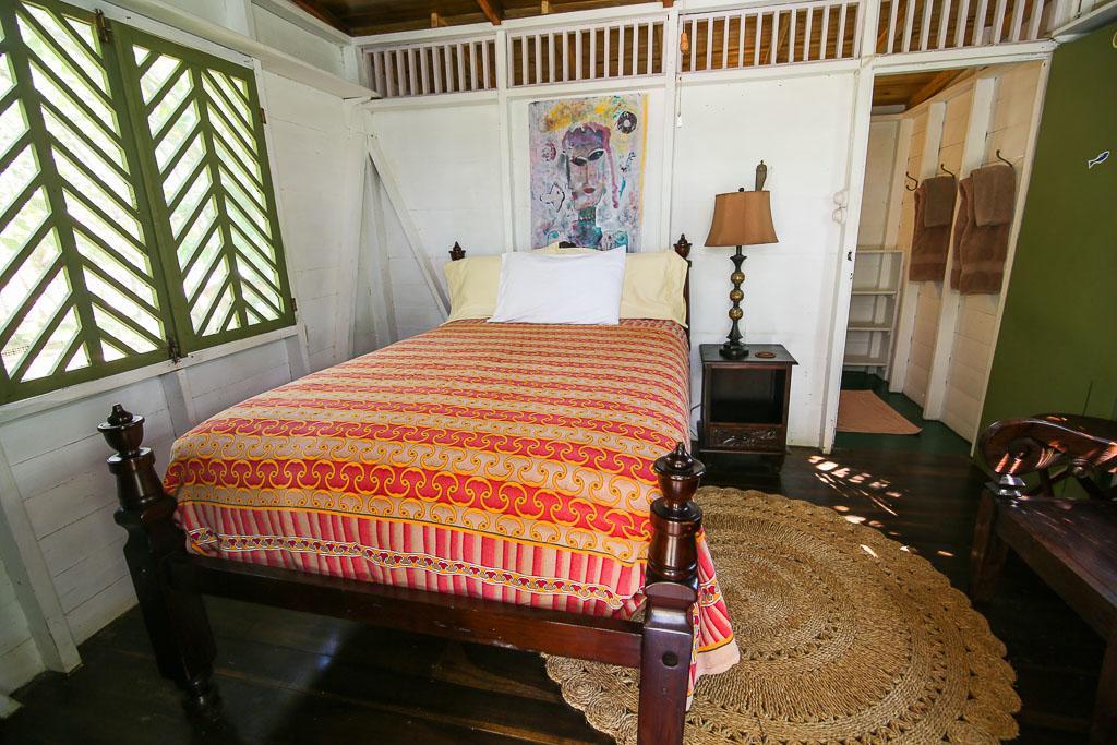 Tingalaya's Retreat Guest house Negril