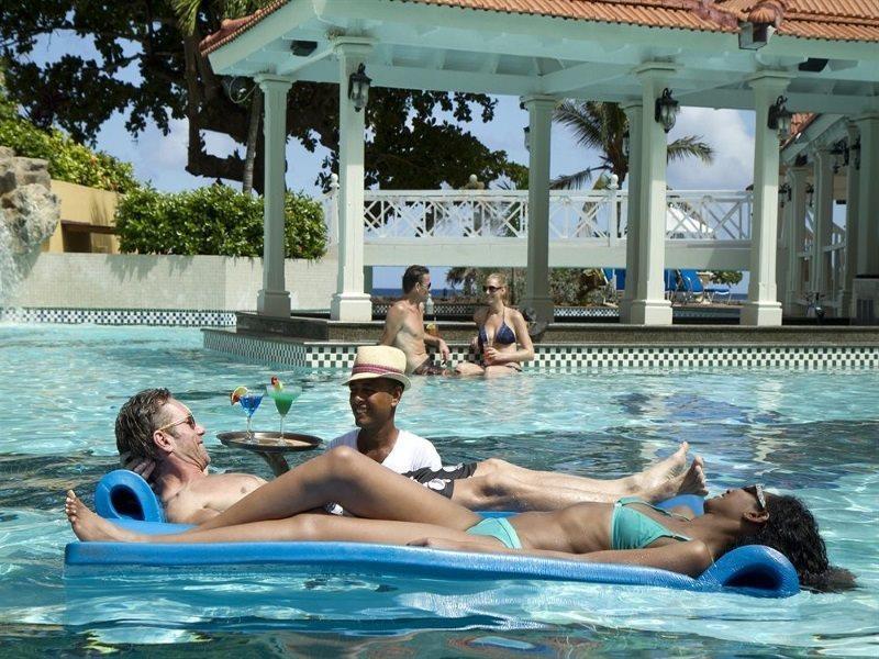 Sandals Dunns River Villaggio Hotel 4*