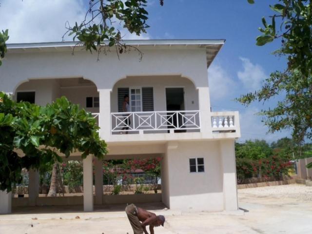 Casa de hóspedes Alvynegril Negril