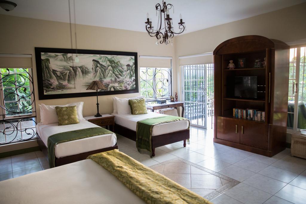 The Blue House Boutique Bed & Breakfast Bed & Breakfast