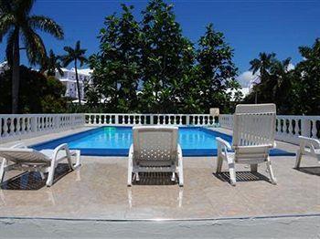 Patiently Waiting 4* Montego Bay