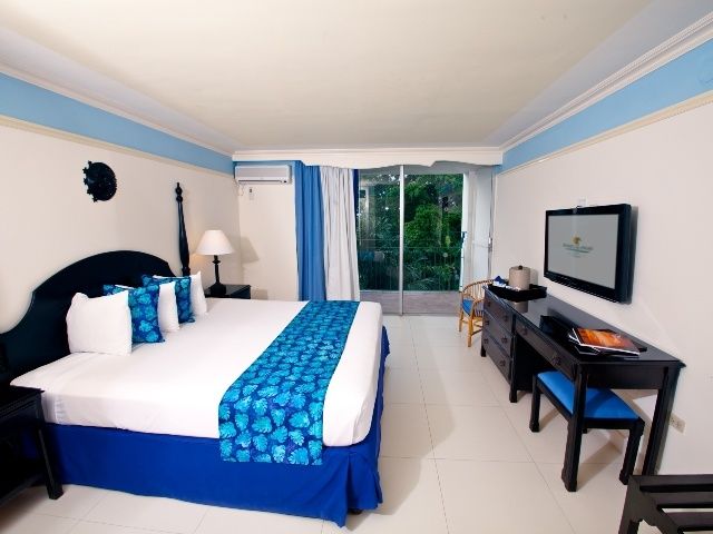 Resort The Oasis At Sunset Montego Bay