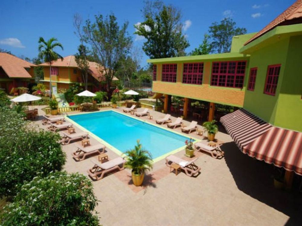 Oasis 2* Negril