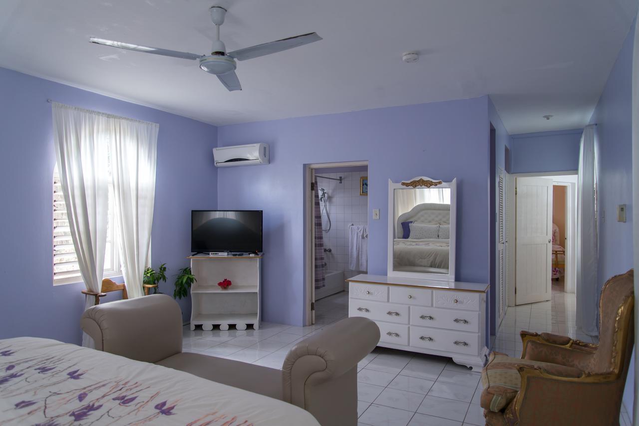 Bed & Breakfast Diamond