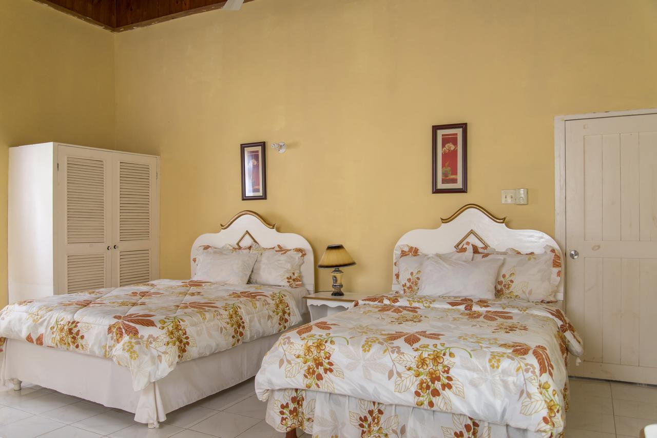 Diamond * Montego Bay