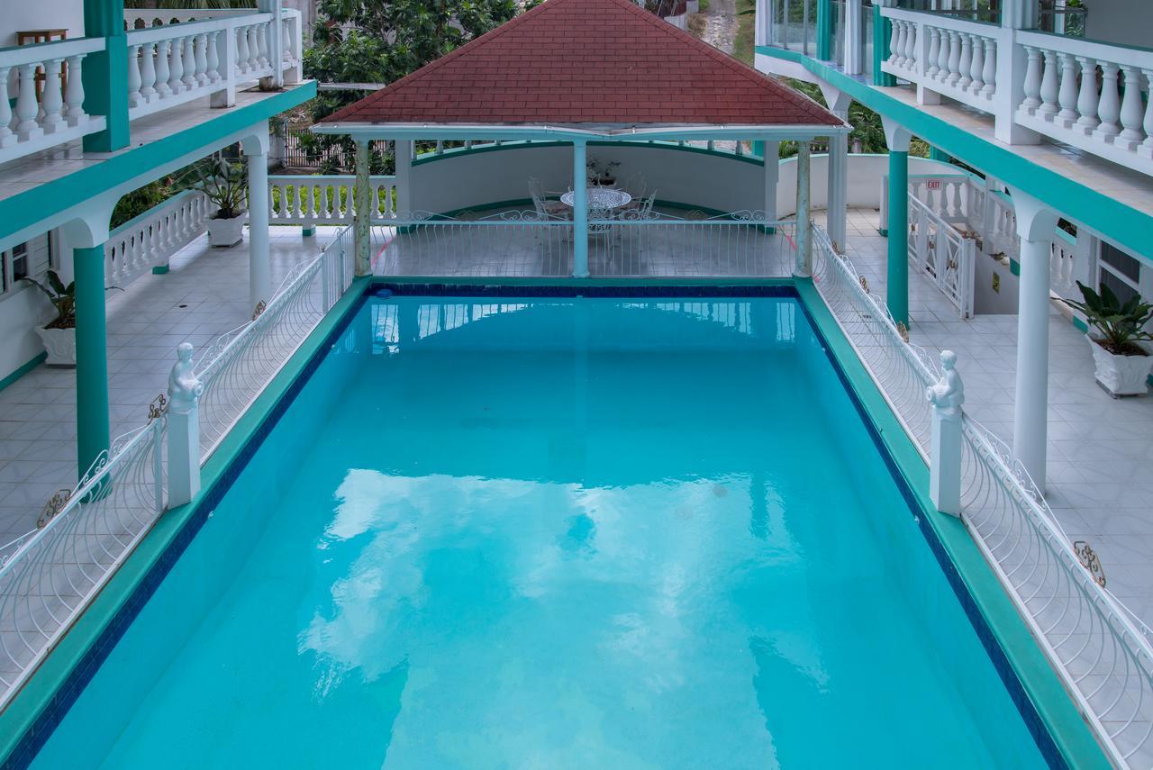 Diamond * Montego Bay