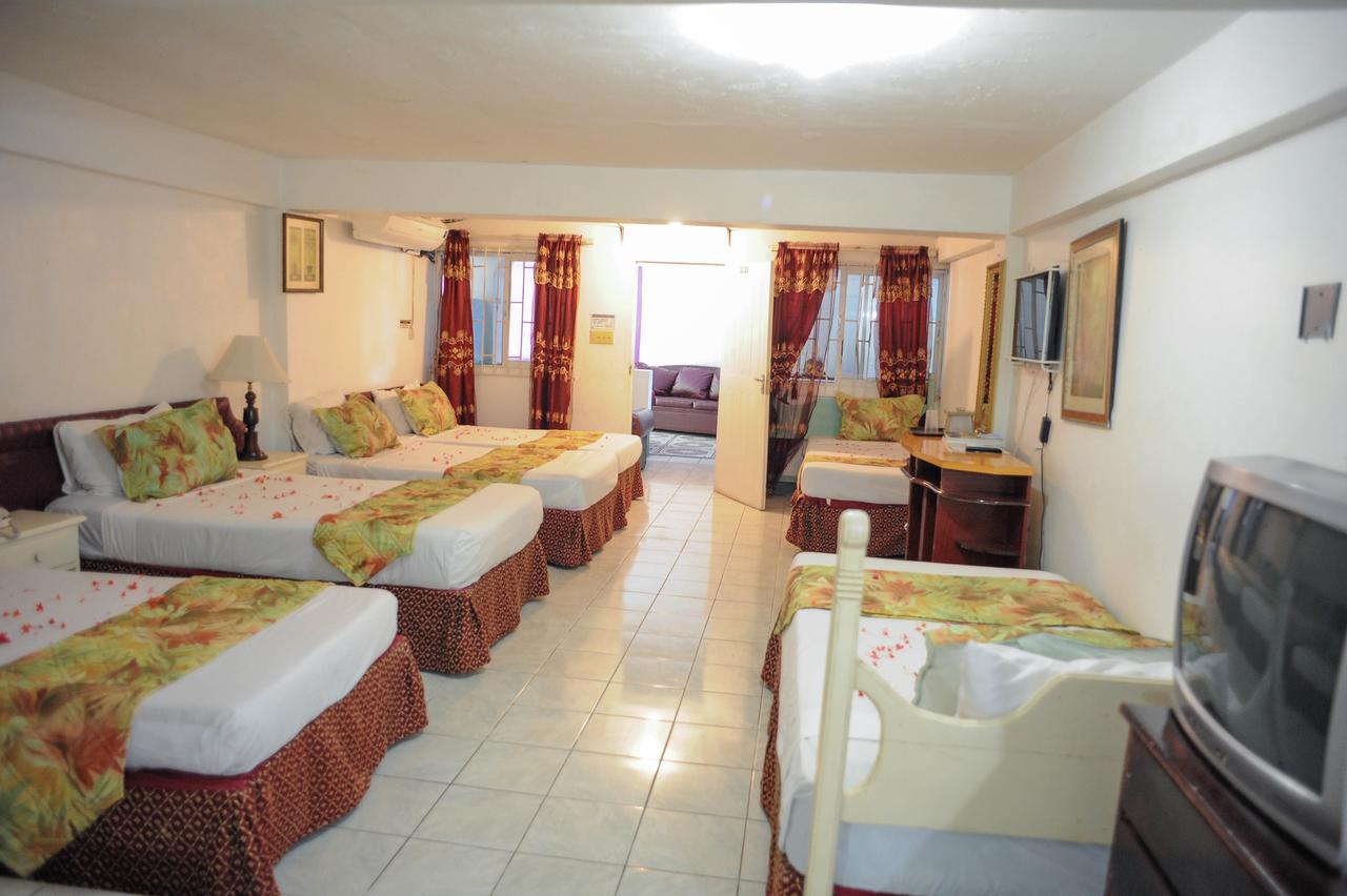 Hotel Glorianna 3*