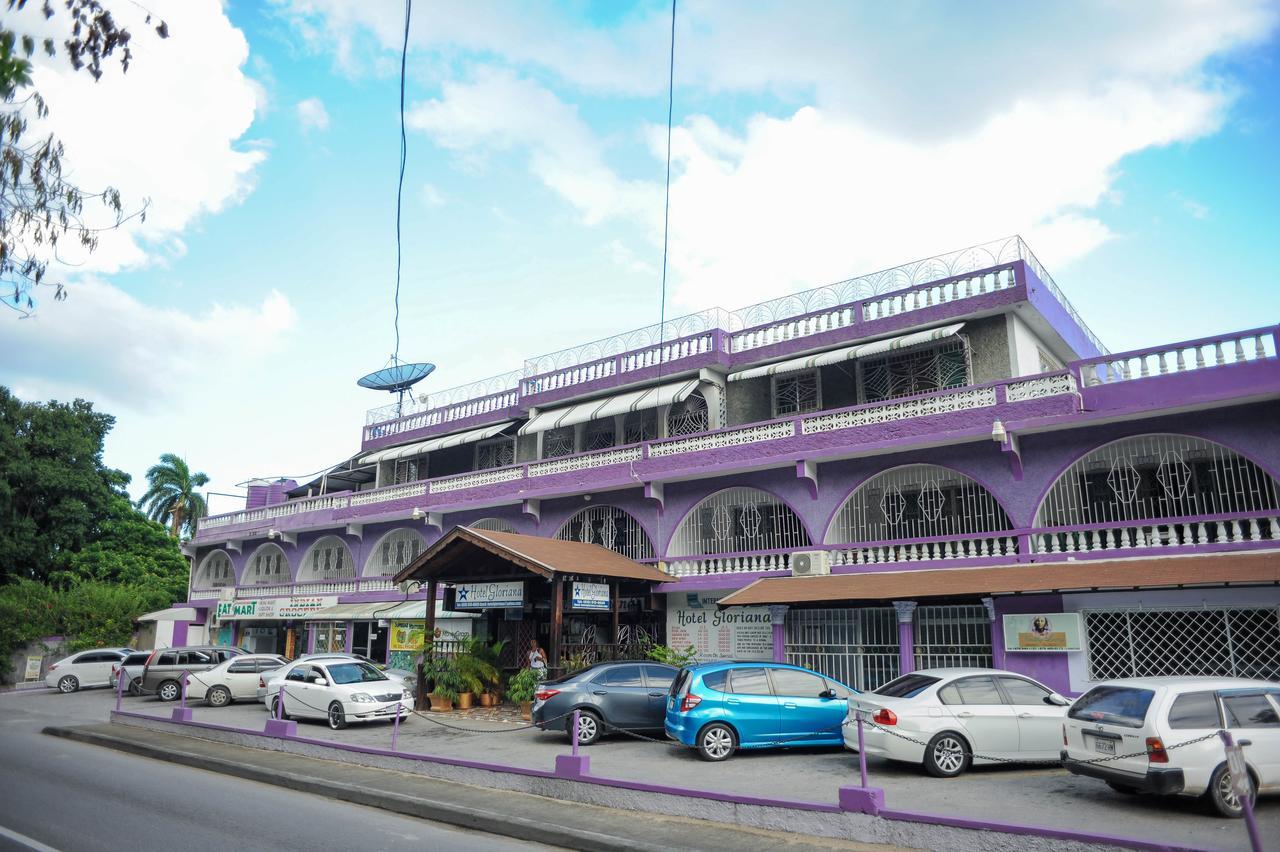 Glorianna Hotel 3*