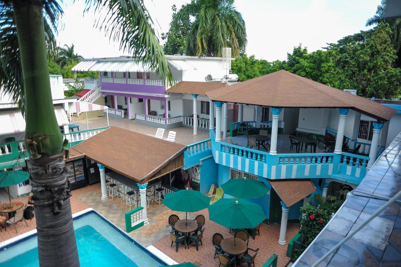 Hotel Glorianna 3*