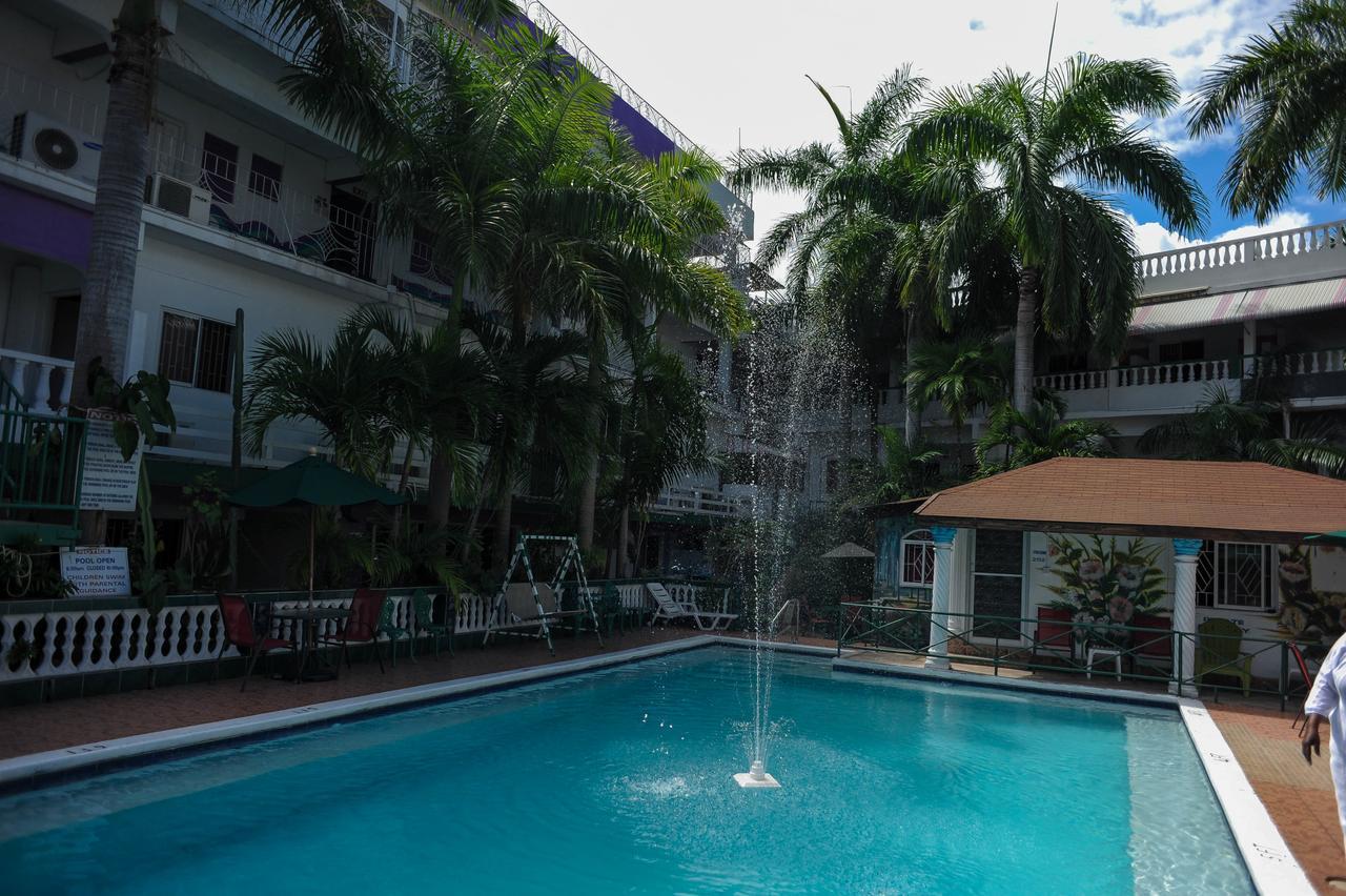 Glorianna Hotel 3*