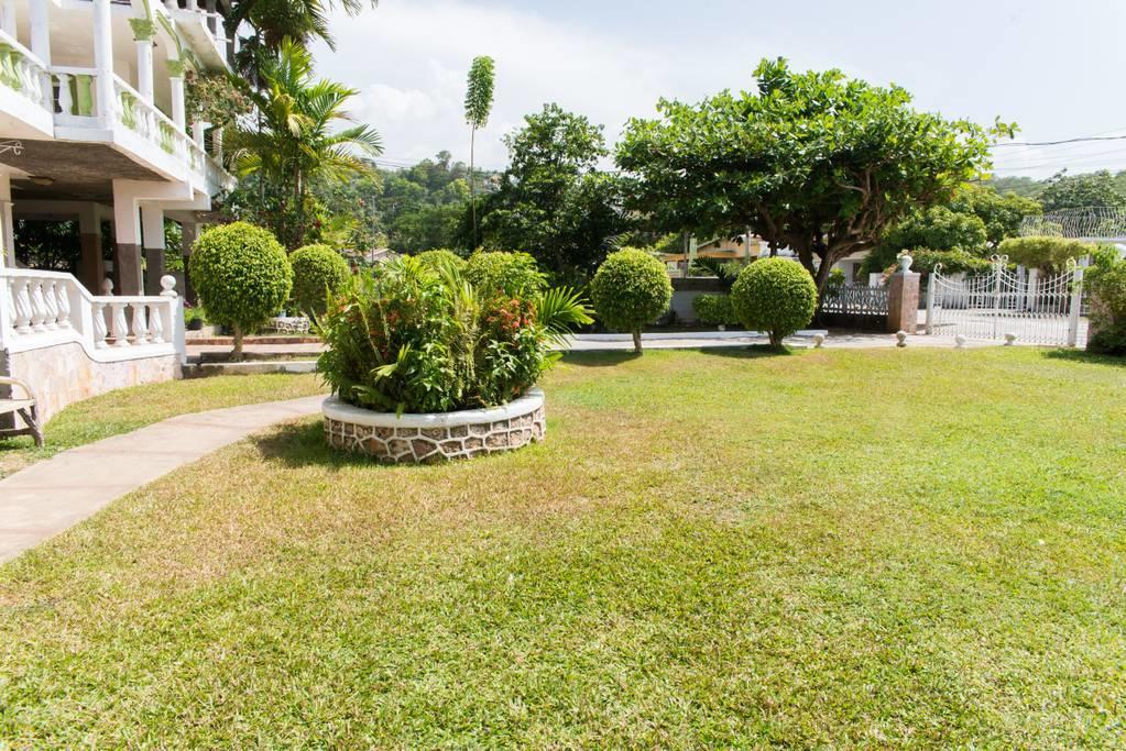 Guest house Nakia & Nadia Wing Ocho Rios